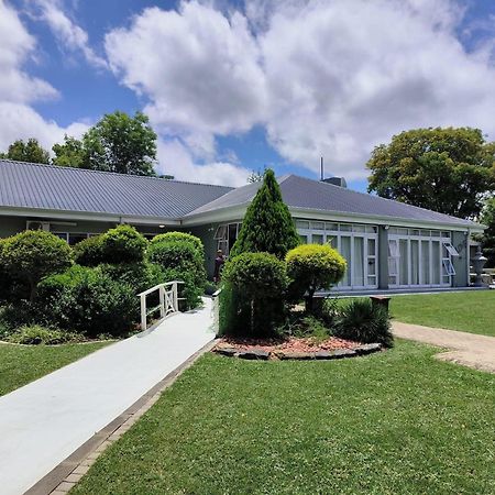 Nauntons Guest House & Wedding Venue レディスミス エクステリア 写真