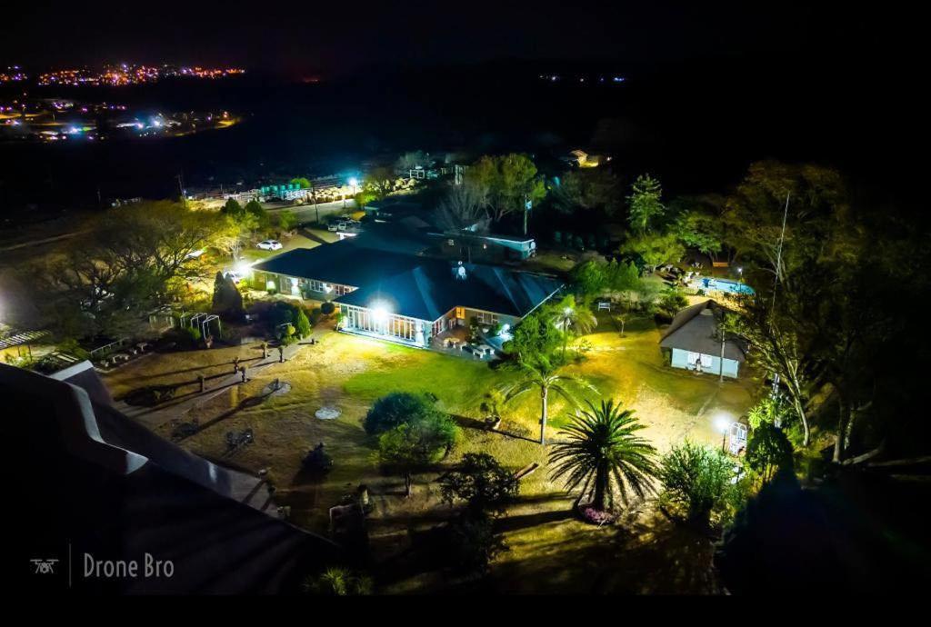 Nauntons Guest House & Wedding Venue レディスミス エクステリア 写真