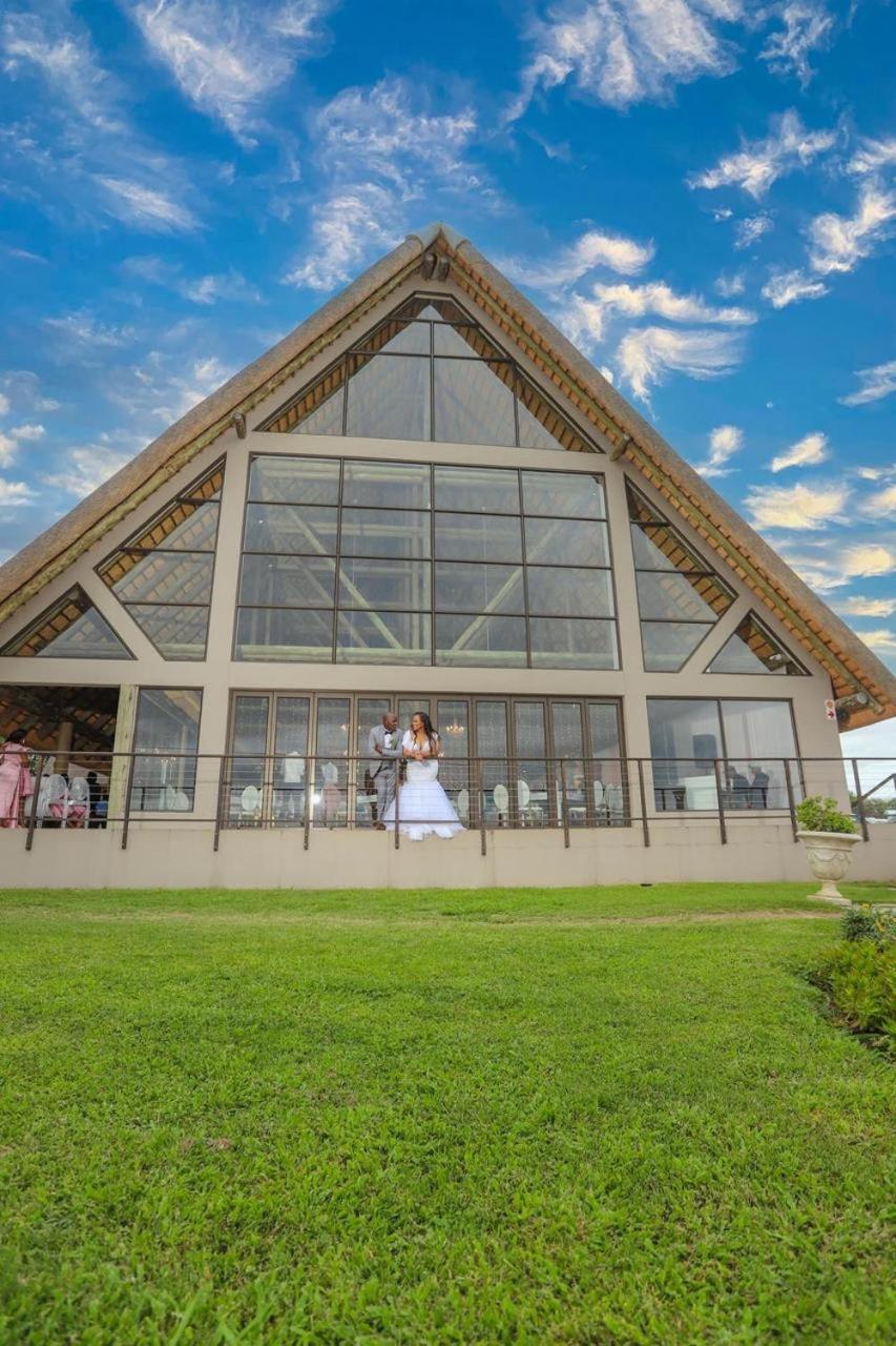 Nauntons Guest House & Wedding Venue レディスミス エクステリア 写真