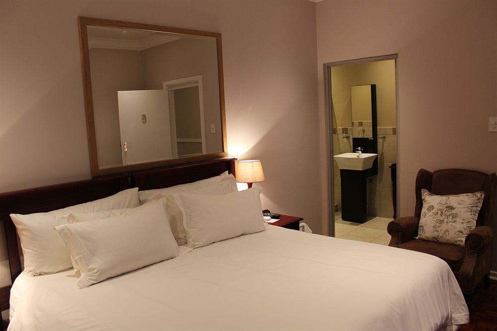 Nauntons Guest House & Wedding Venue レディスミス エクステリア 写真