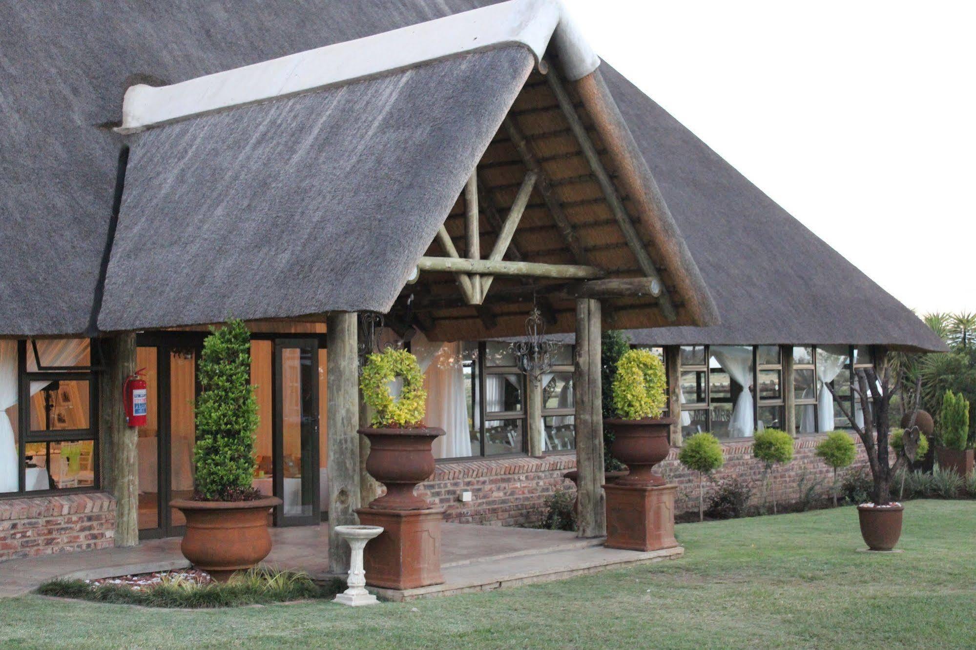 Nauntons Guest House & Wedding Venue レディスミス エクステリア 写真