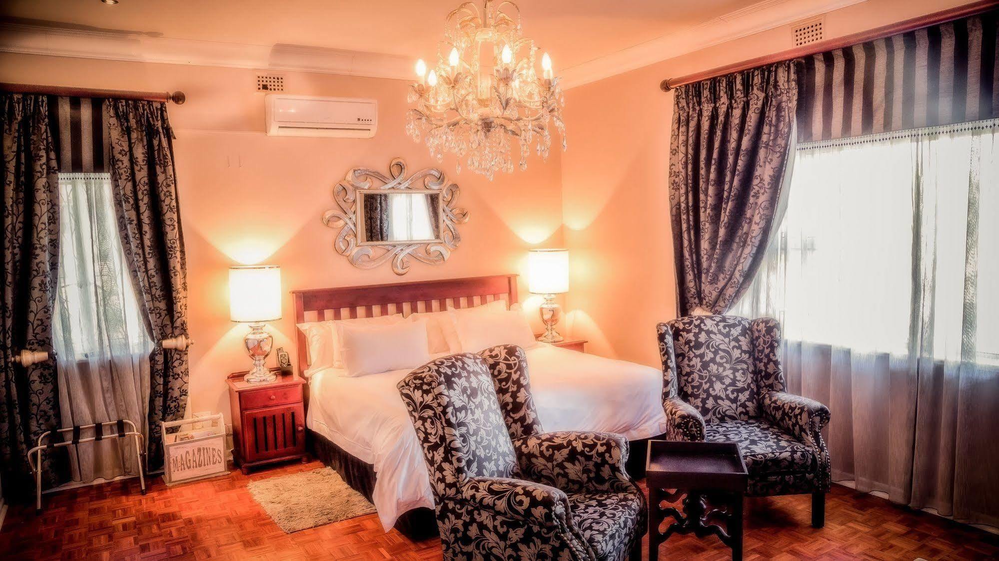 Nauntons Guest House & Wedding Venue レディスミス エクステリア 写真